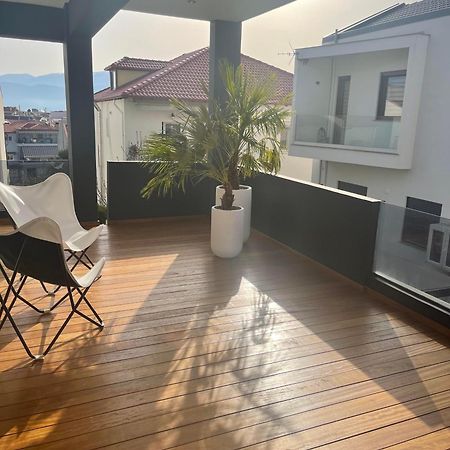 Omni House White Apartment Ioannina Exterior photo